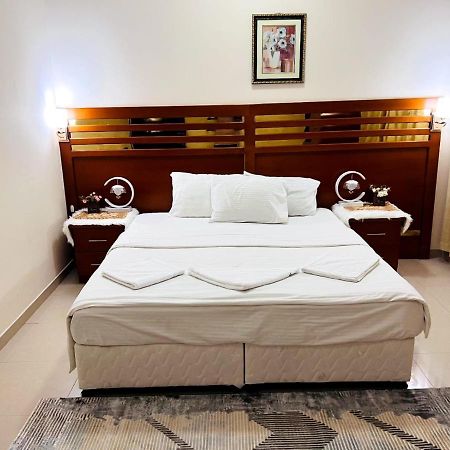 Dar Al Deyafa Hotel Apartment Маскат Екстер'єр фото
