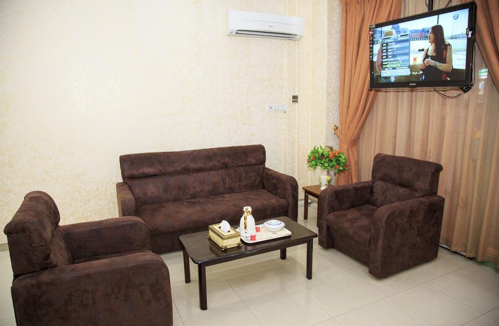 Dar Al Deyafa Hotel Apartment Маскат Екстер'єр фото